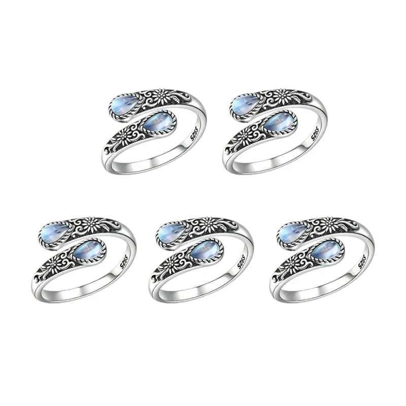 Daisy Pattern Ring