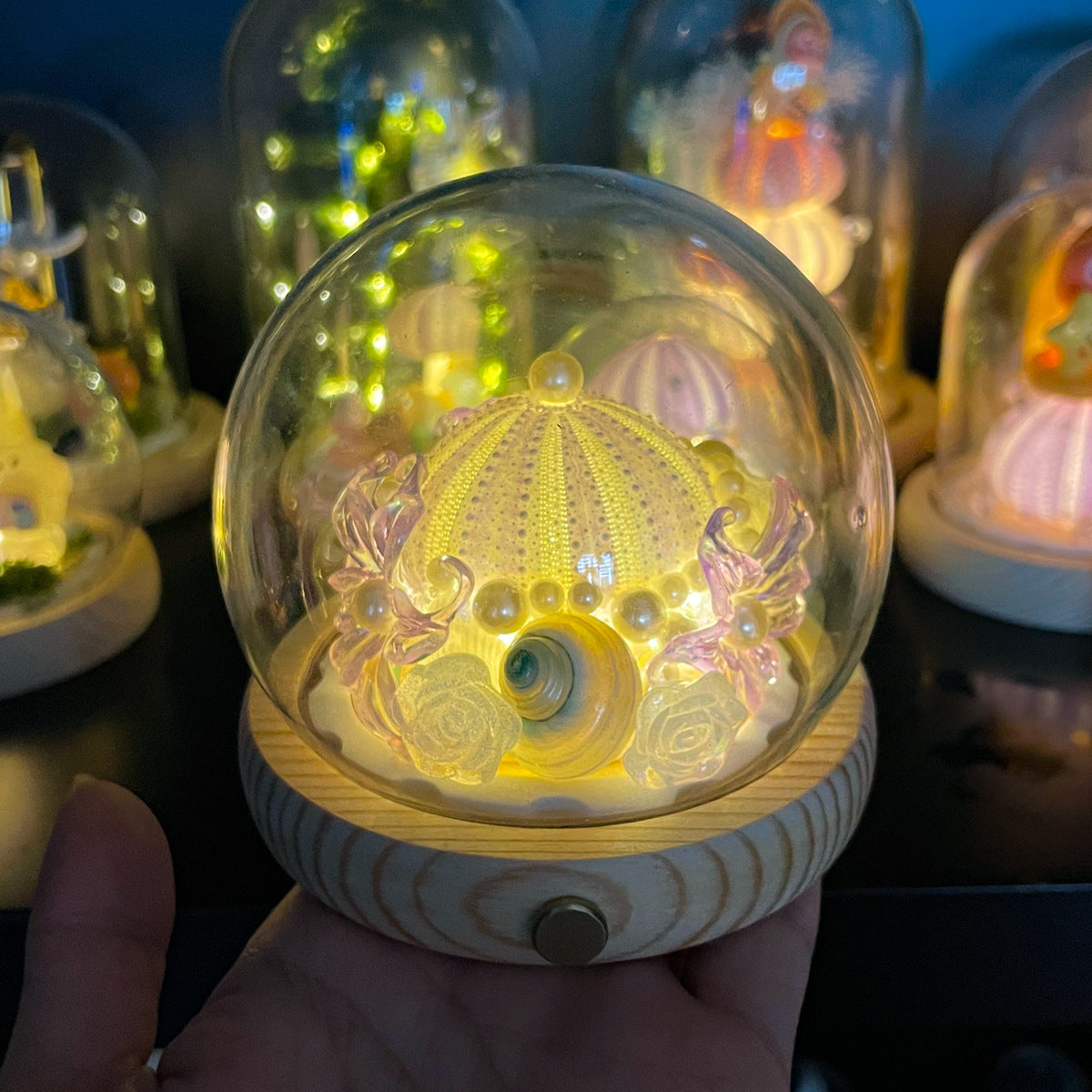 🌊Immersive Healing! Encapsulate the ocean in a glass globe. DIY vintage sea urchin night light—it brought my bestie to tears🌙✨