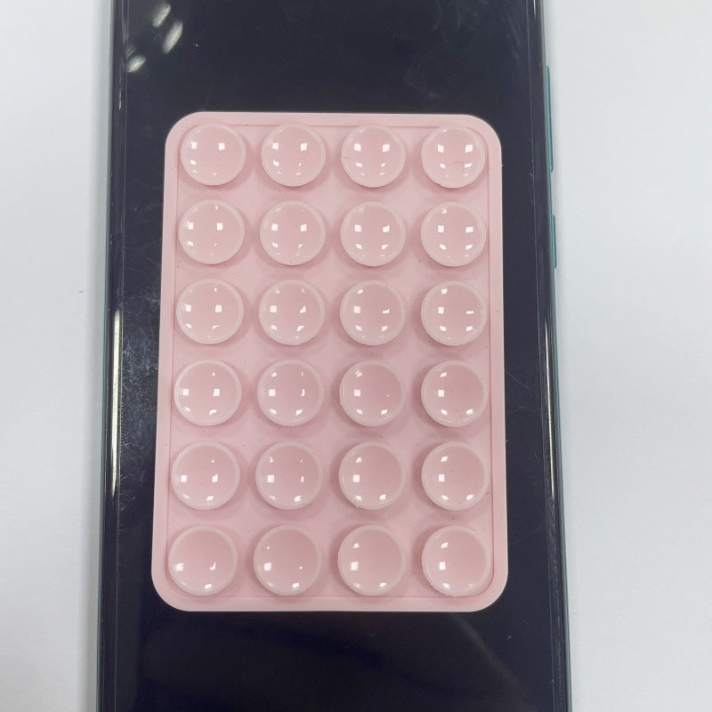 Sticking to your phone, stabilizing your mood—a healing custom suction case that saves your hands from chaos.