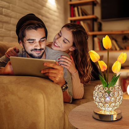 Tulip LED Lamp