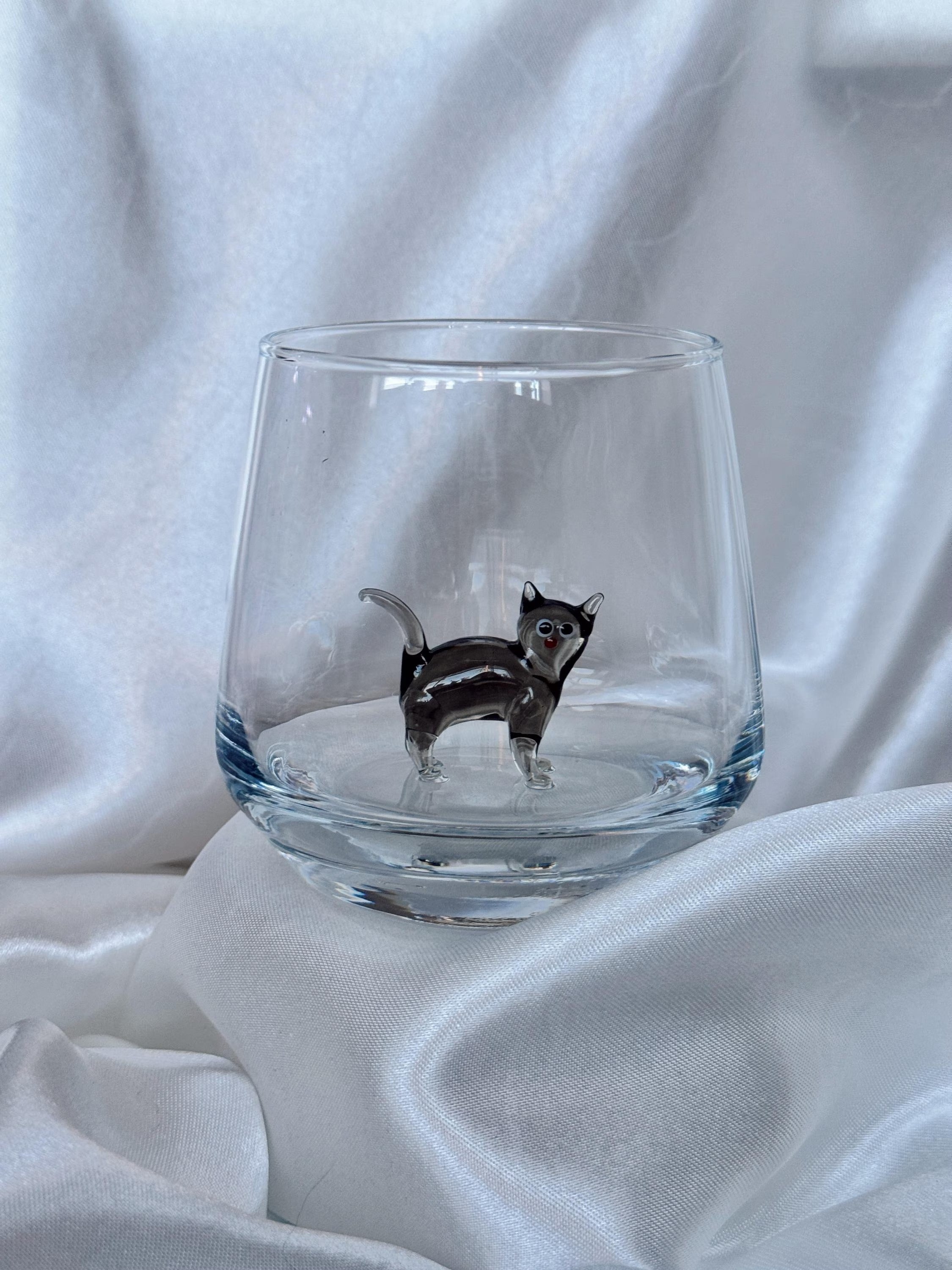 Handmade Murano Glass Cat Wine Glass | 3D Figurine, Stemless